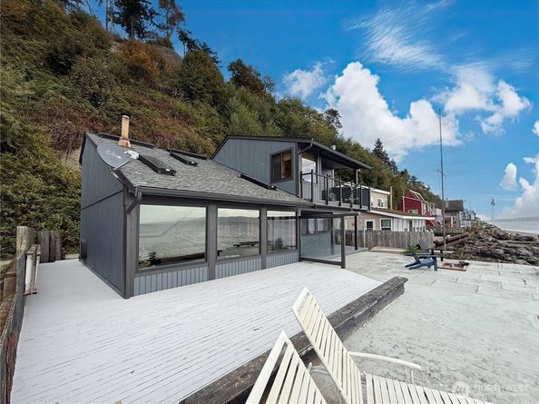 11 H  South Beach, Hat Island WA 98206