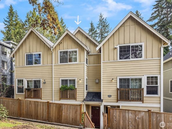 13726 Midvale Avenue N B, Seattle WA 98133