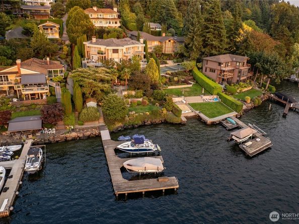 7439 W Mercer Way, Mercer Island WA 98040