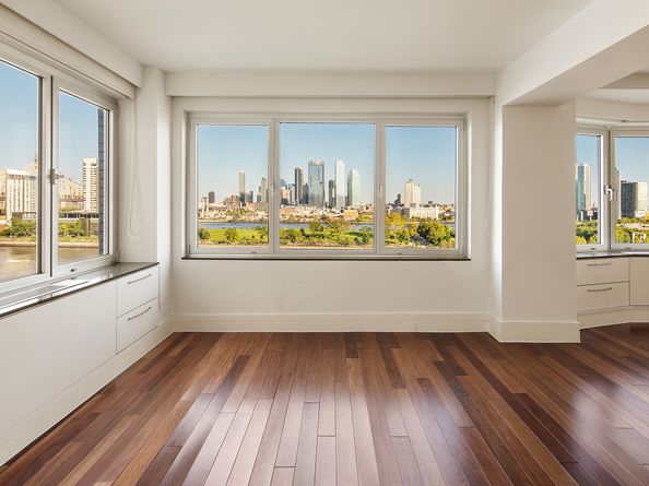 45 Sutton Place S 11K, New York NY 10022