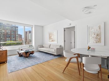 2 River Terrace