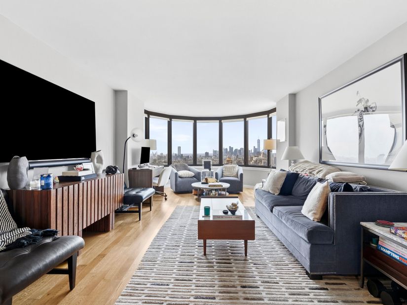 330 East 38th Street 47Q, New York NY 10016