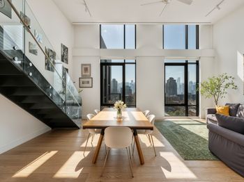 13-33 Jackson Avenue