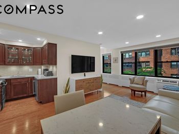 2 Tudor City Place