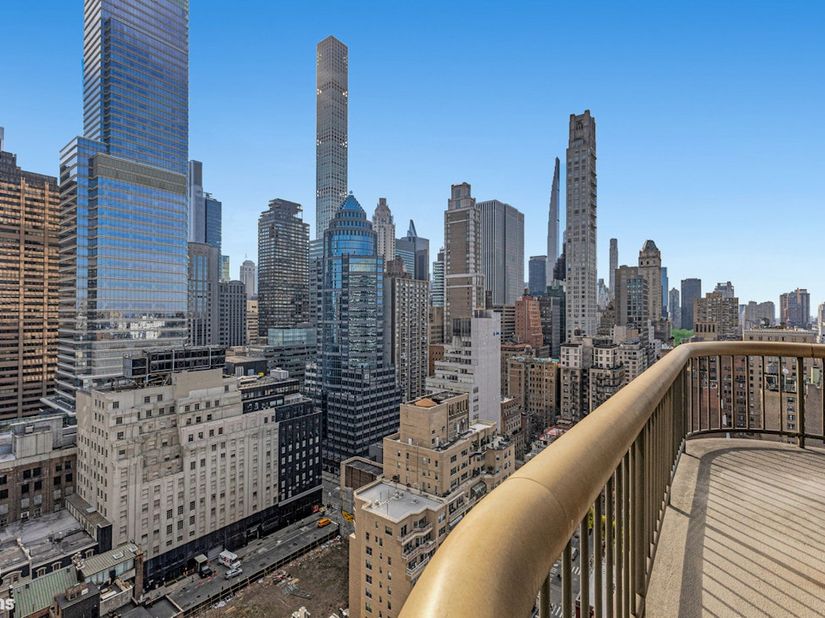 167 East 61st Street 26B, New York NY 10065