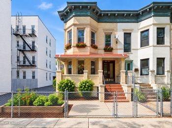 2331 Foster Avenue