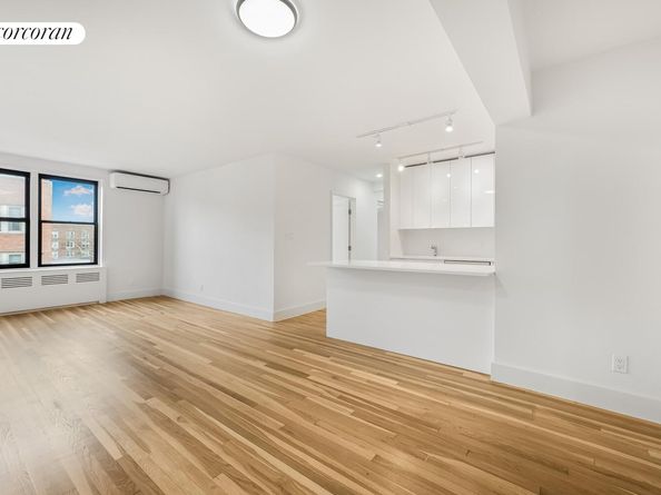 9511 Shore Road 609, Brooklyn NY 11209