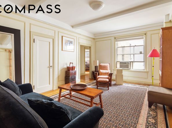150 East 49th Street 9E, New York NY 10017
