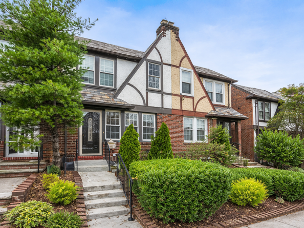 67-100 Dartmouth Street, Queens NY 11375