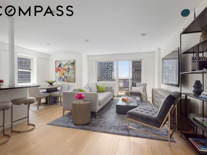 159 West 53rd Street 34E, New York NY 10019