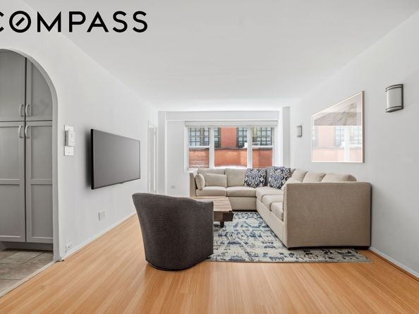 400 East 77th Street 3E, New York NY 10075