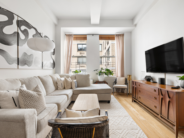 49 East 21st Street 11D, New York NY 10010
