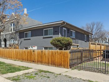 2551 W Caithness Place