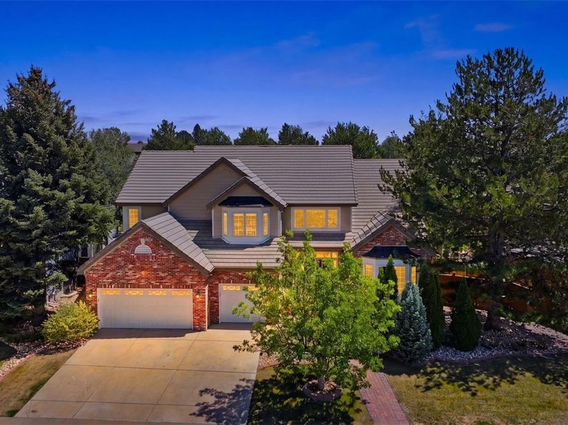 5498 S Helena Street, Aurora CO 80015