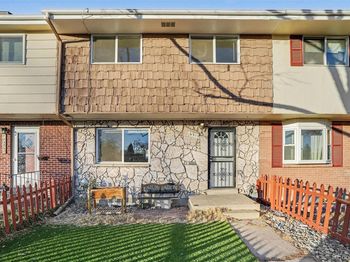 6317 W Mississippi Place