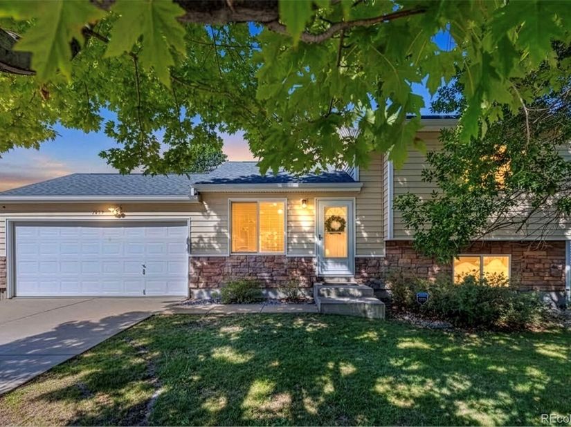 1437 S Pitkin Court, Aurora CO 80017
