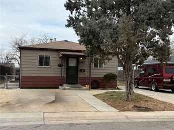 4433 W Dakota Avenue