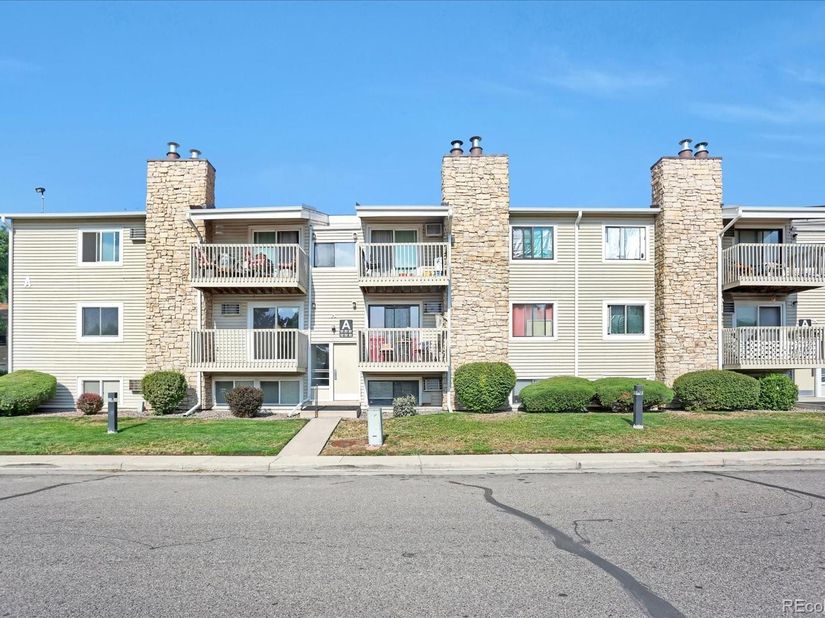 381 S Ames Street A201, Lakewood CO 80226