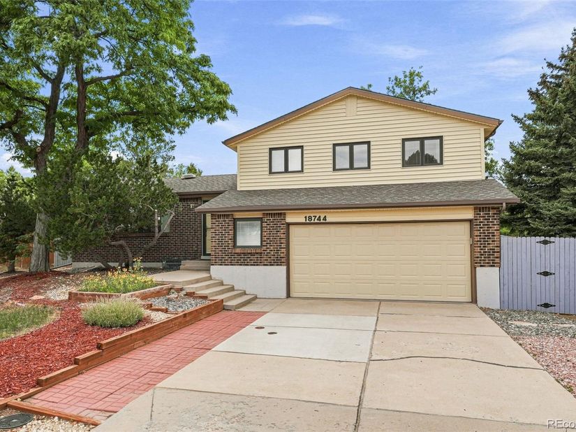 18744 E Brown Place, Aurora CO 80013