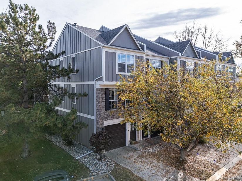 11814 E Kepner Drive, Aurora CO 80012
