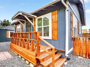 1435 UINTA Street