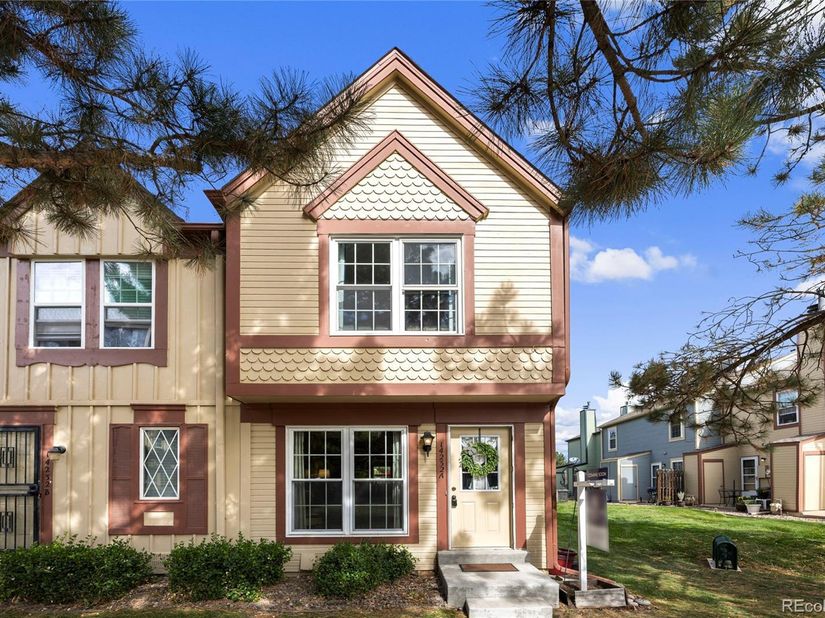 14232 E Hawaii Circle A, Aurora CO 80012