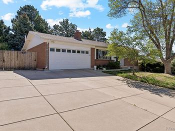 1856 S Urban Way