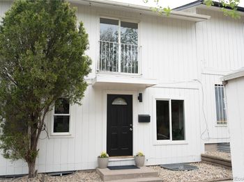 3073 W Center Avenue