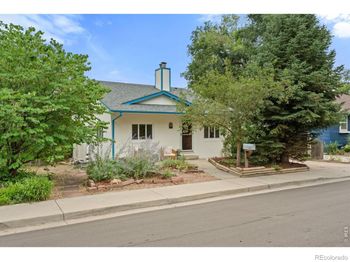 1707 Short Place