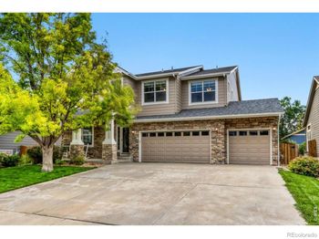 830 Tanager Circle