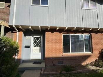 Undisclosed Address #5887739