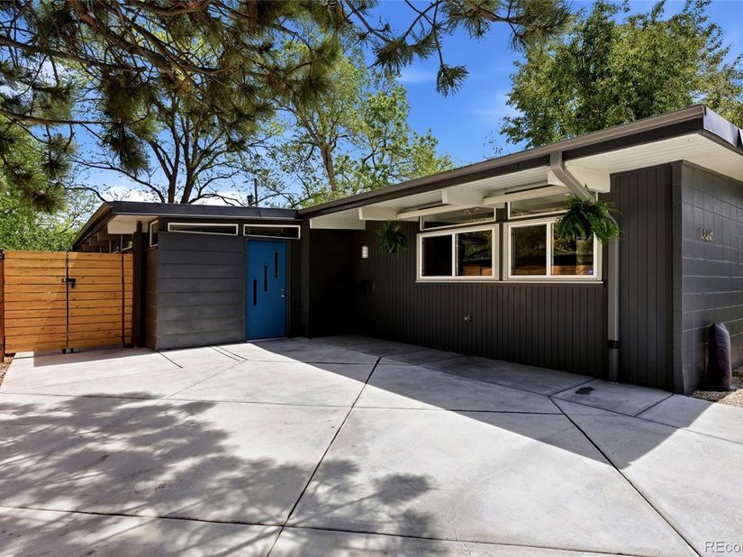 1360 S Dahlia Street, Denver CO 80222