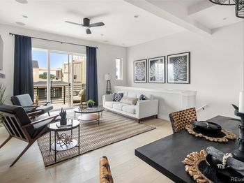 888 S Valentia Street