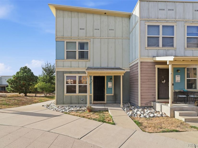 4201 Fraser Way 101, Denver CO 80239