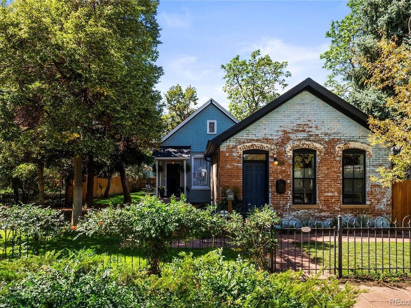 2239 N Clarkson Street, Denver CO 80205