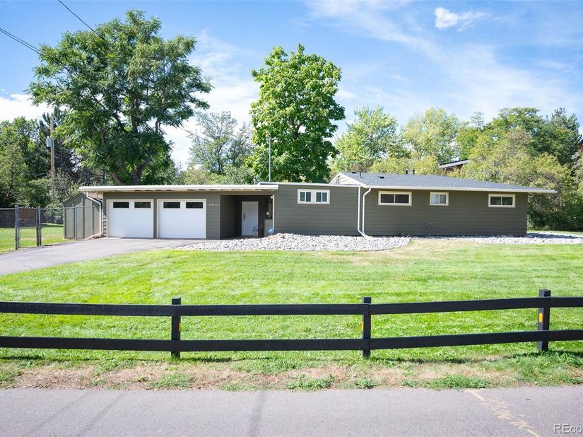 10870 Linda Vista Drive, Lakewood CO 80215