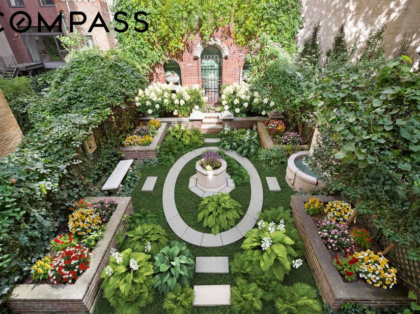 313 West 102nd Street, New York NY 10025