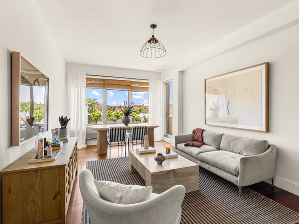 355 Stratford Road 5/C, Brooklyn NY 11218