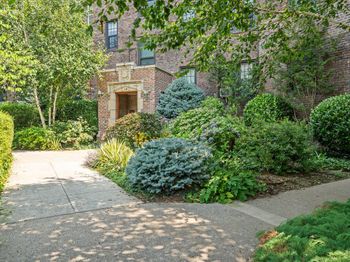 525 West 238th Street