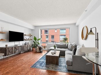 555 West 23rd Street