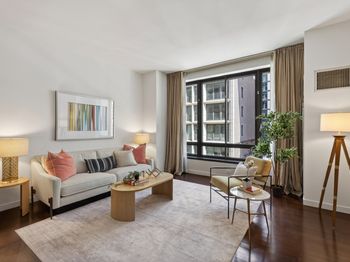 4 West 21st Street