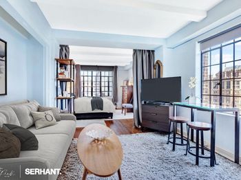 320 East 42nd Street