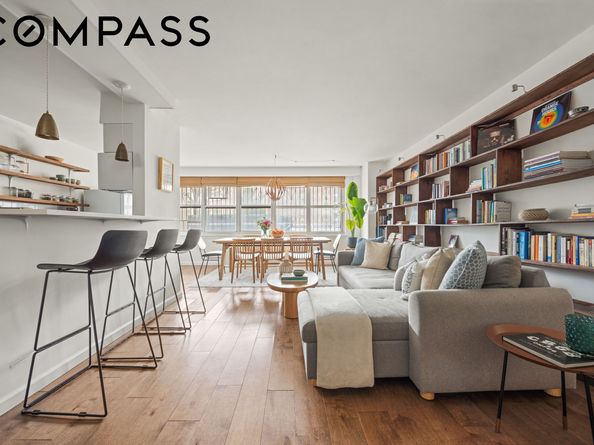 135 Ocean Parkway 1M, Brooklyn NY 11218