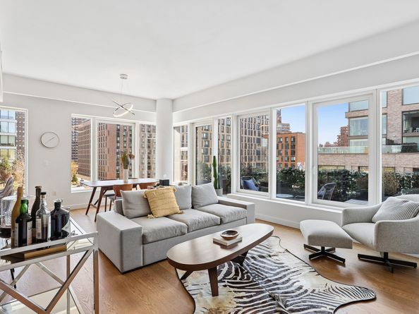 202 Broome Street 7M, New York NY 10002