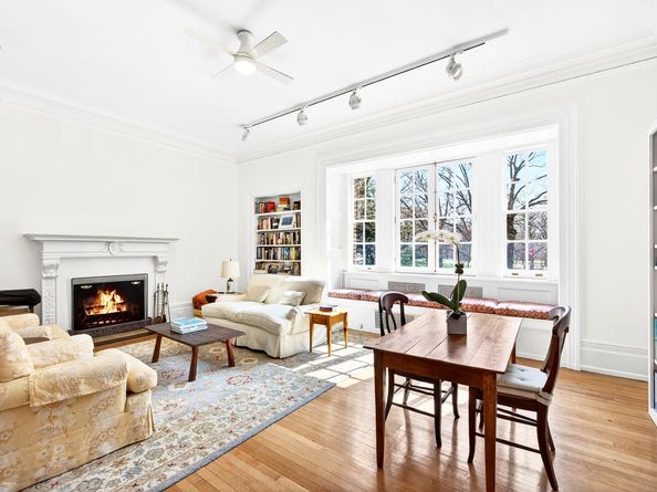 41 Central Park W 1A, New York NY 10023