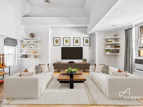 3 Hanover Square 22B, New York NY 10004