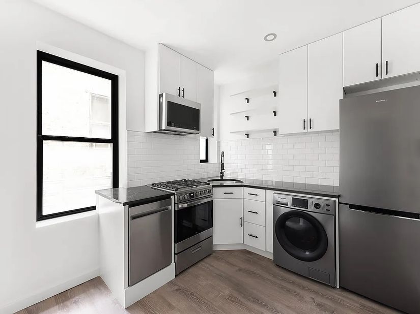 350 South 4th Street 3F, Brooklyn NY 11211