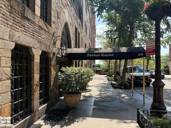 439 East 51st Street
