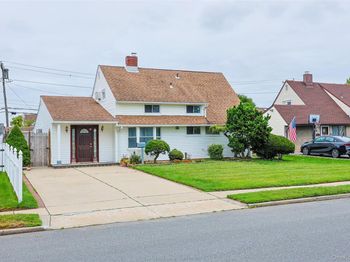 82 Lantern Road