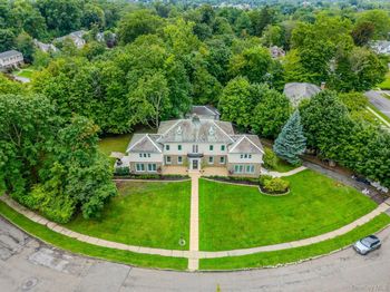 50 Forest Circle